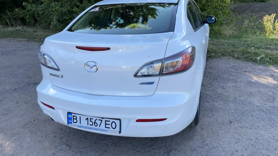 Mazda 3 3