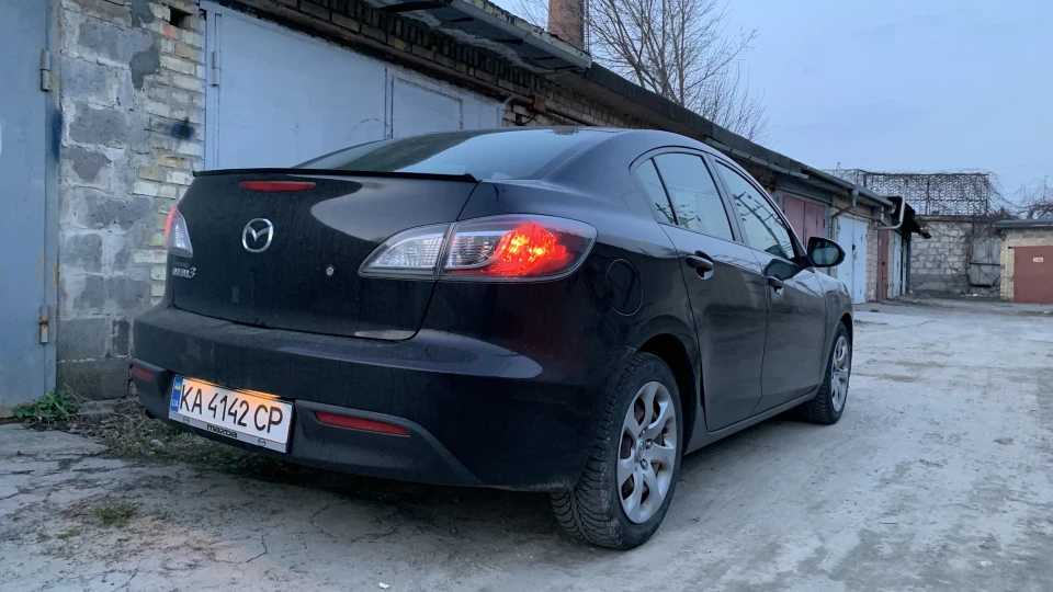 Mazda 3 2