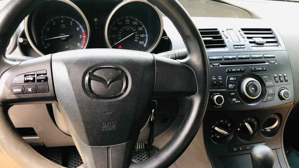Mazda 3 3