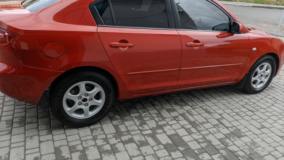 Mazda 3 2
