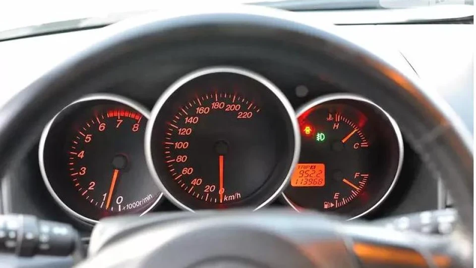 Mazda 3 2