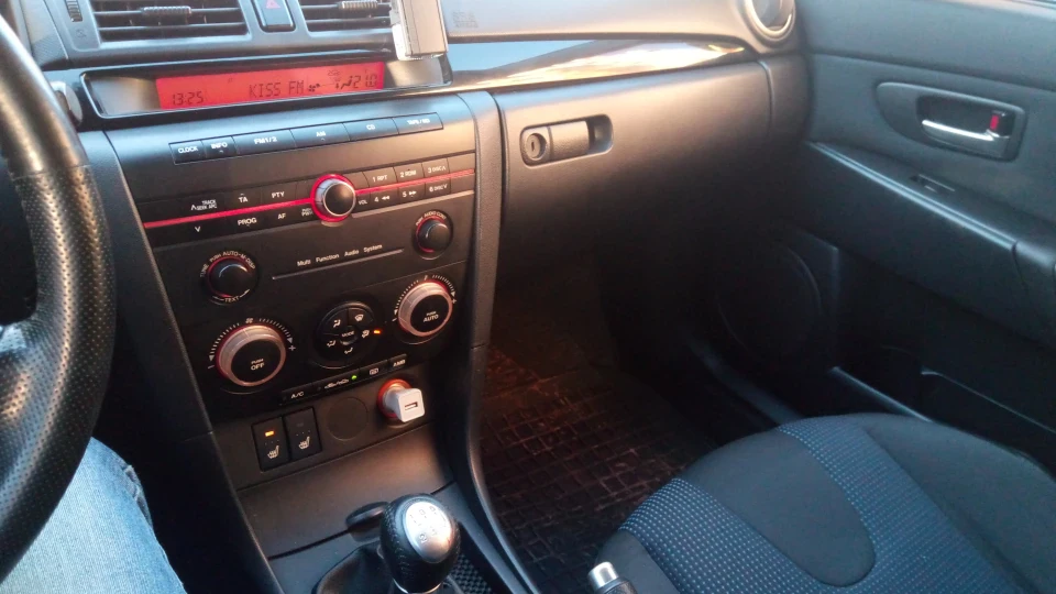 Mazda 3 5