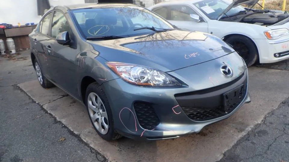 Mazda 3 2