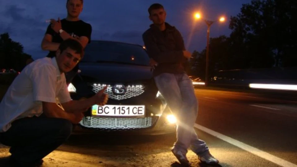 Mazda 3 2