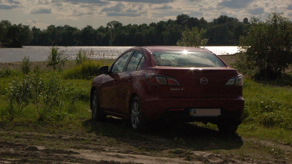 Mazda 3 2
