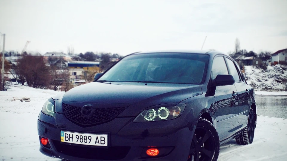 Mazda 3 3