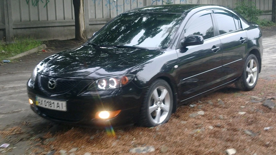 Mazda 3 5