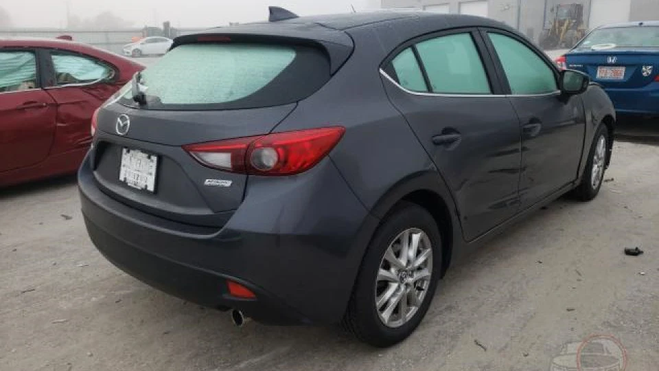 Mazda 3