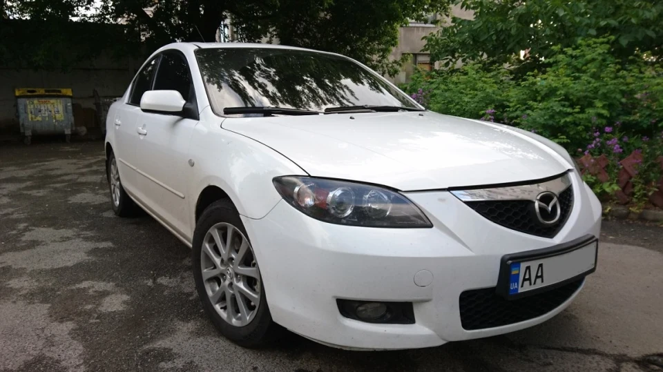 Mazda 3 2