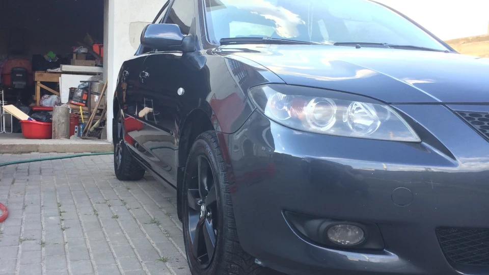 Mazda 3 3