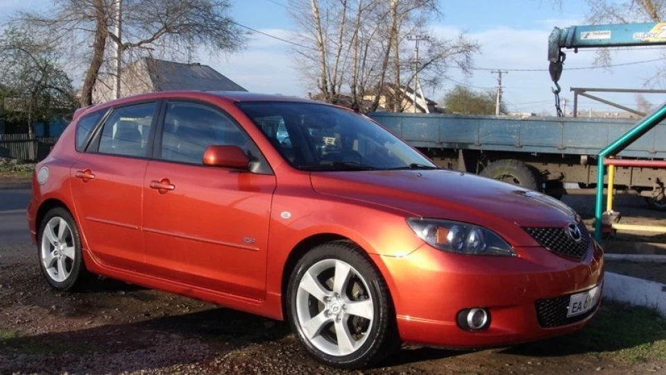 Mazda 3 2