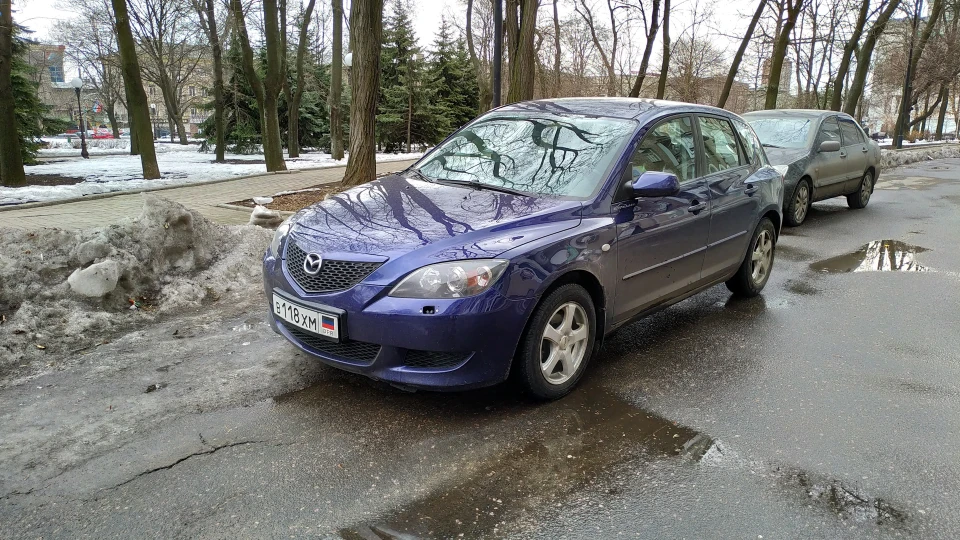 Mazda 3 2