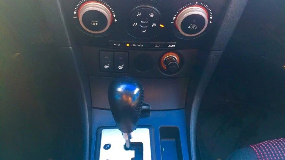Mazda 3 2