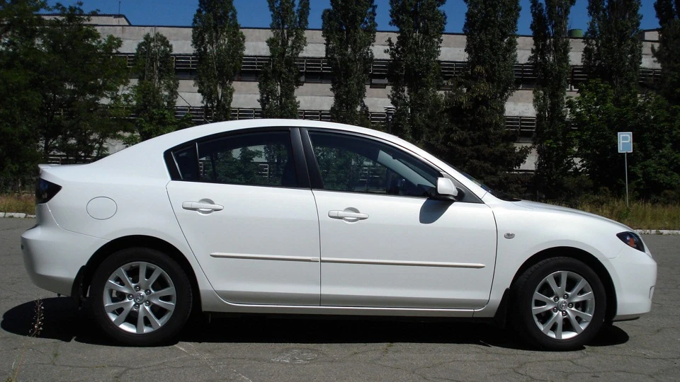Mazda 3 3