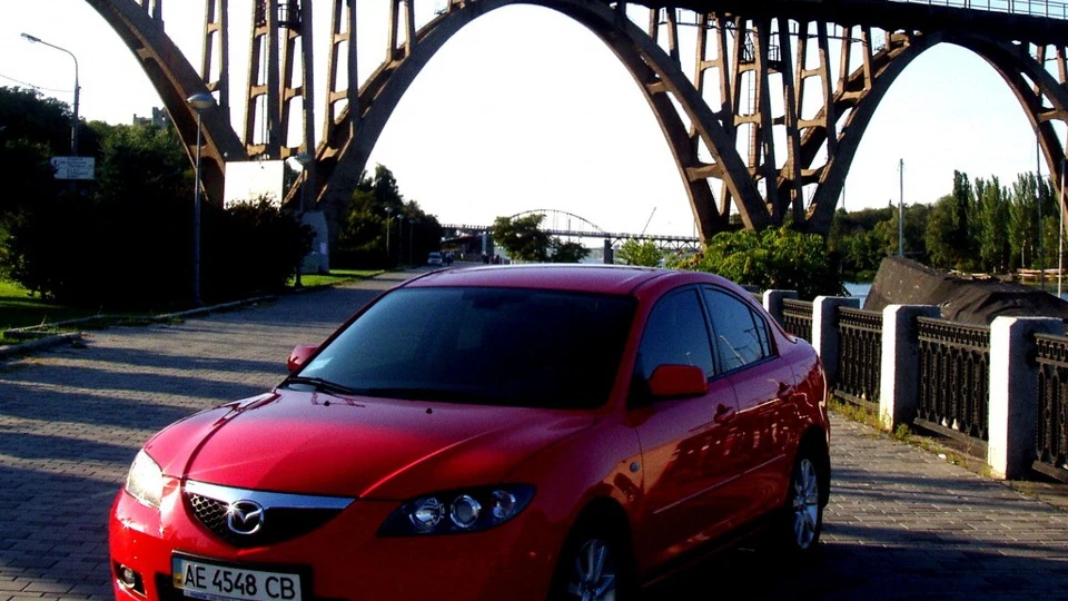 Mazda 3 2