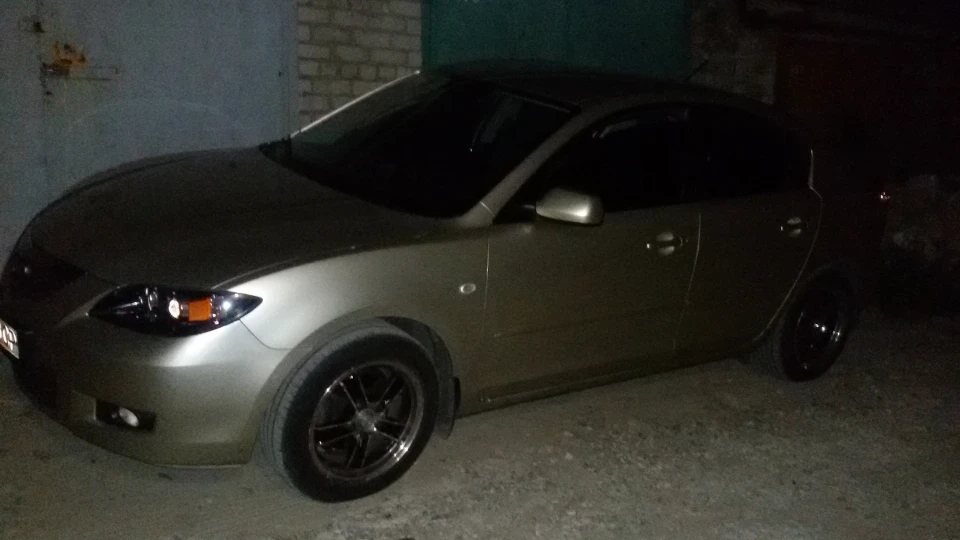 Mazda 3 🇯🇵 3