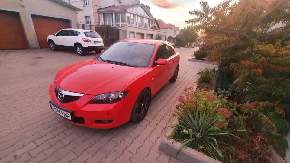 Mazda 3 2