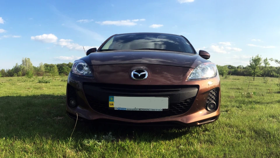 Mazda 3 4