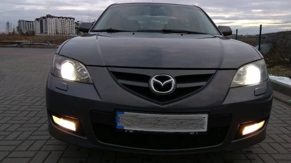 Mazda 3 3