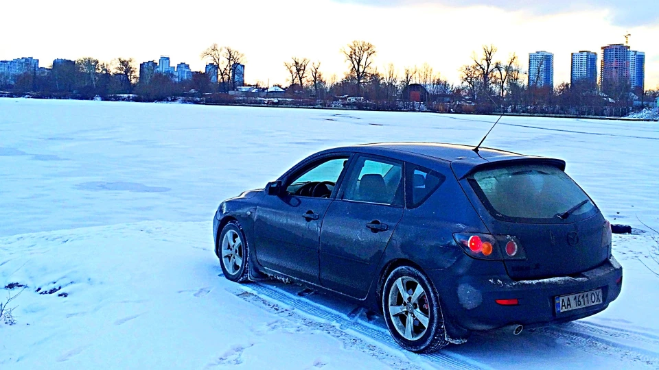Mazda 3 3