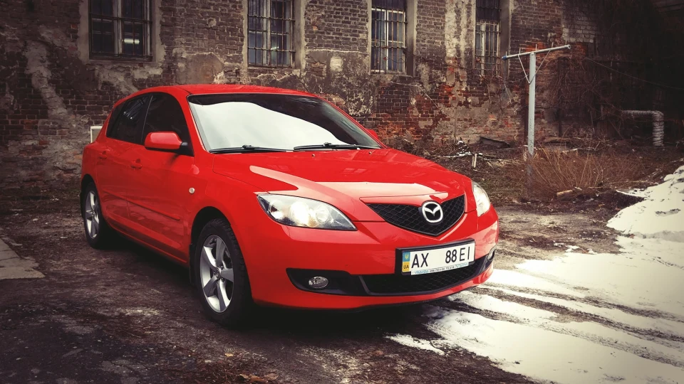 Mazda 3 4