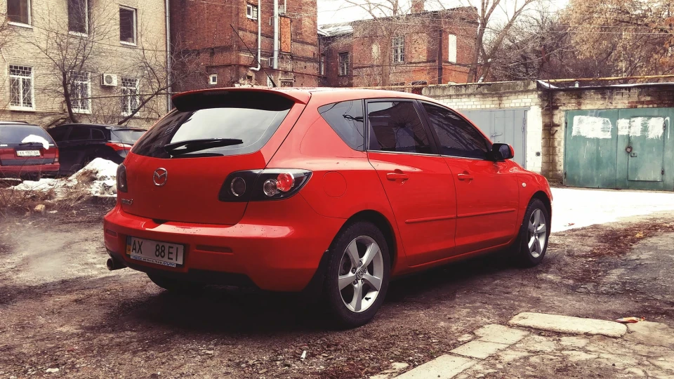 Mazda 3 5