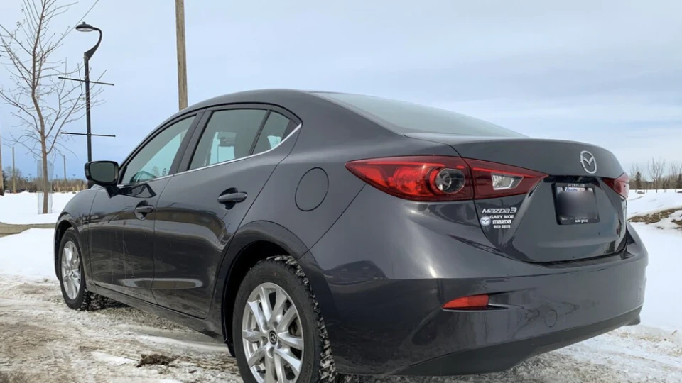 Mazda 3