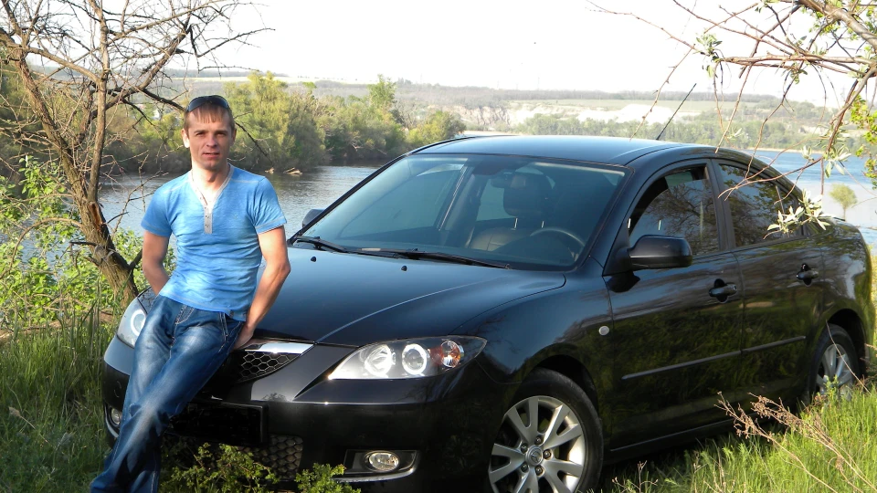 Mazda 3 2