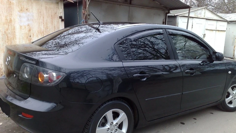 Mazda 3 2