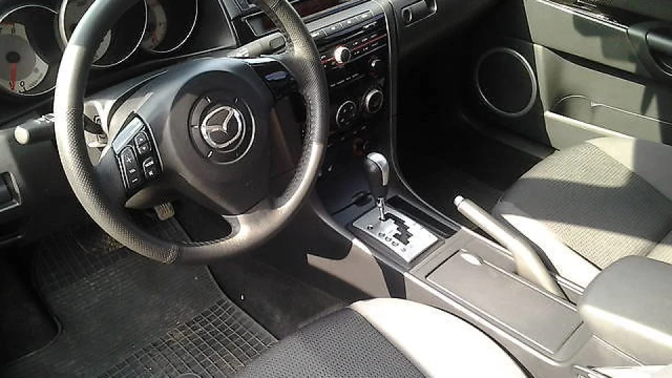 Mazda 3 3