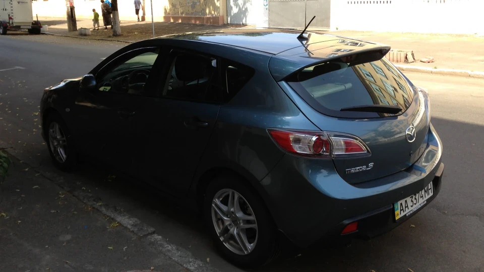 Mazda 3 3