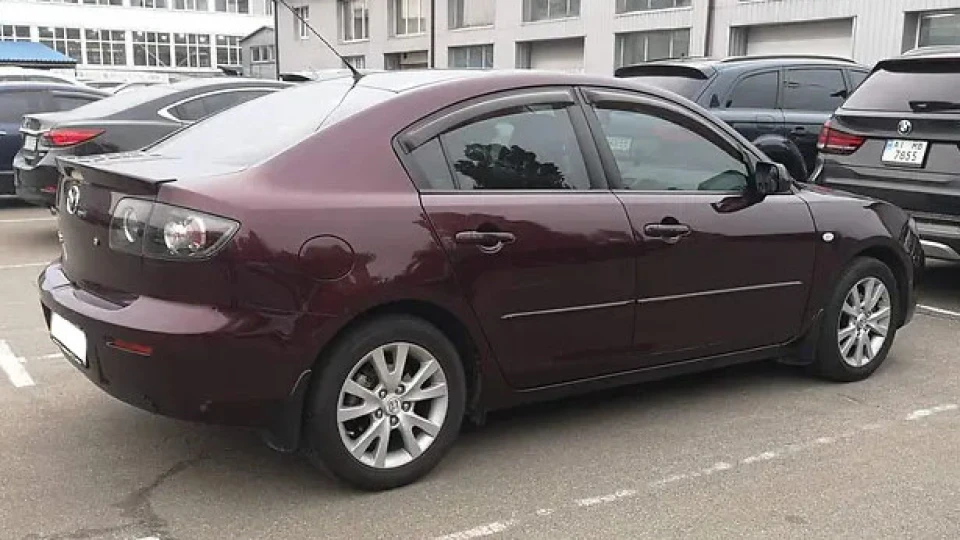 Mazda 3 2