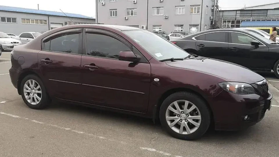 Mazda 3 3