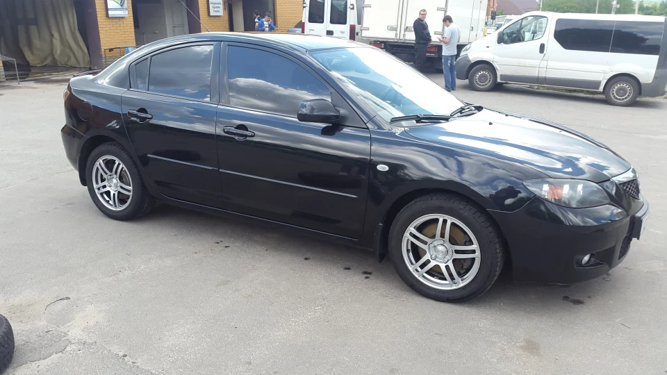 Mazda 3