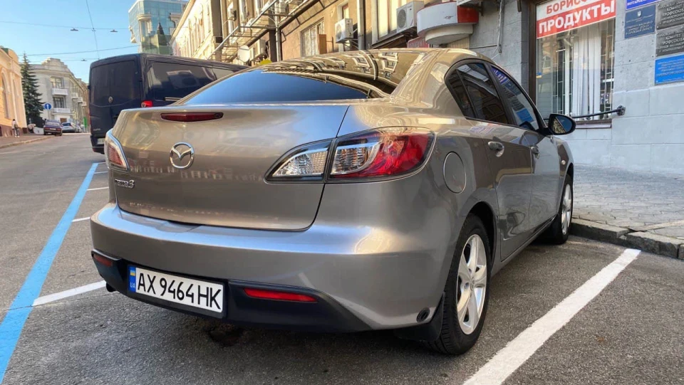 Mazda 3