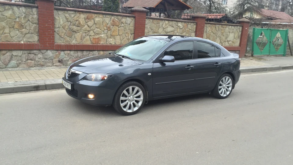 Mazda 3 2