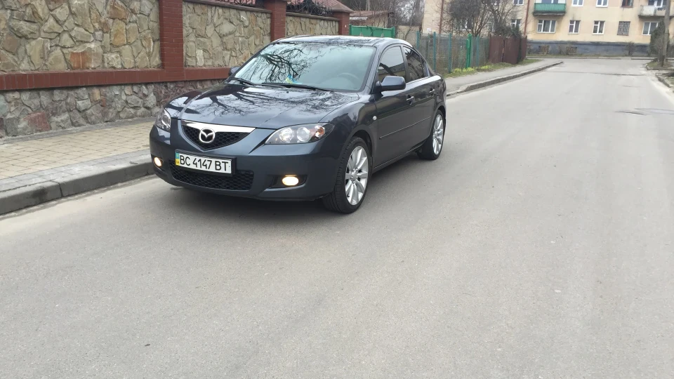 Mazda 3 3