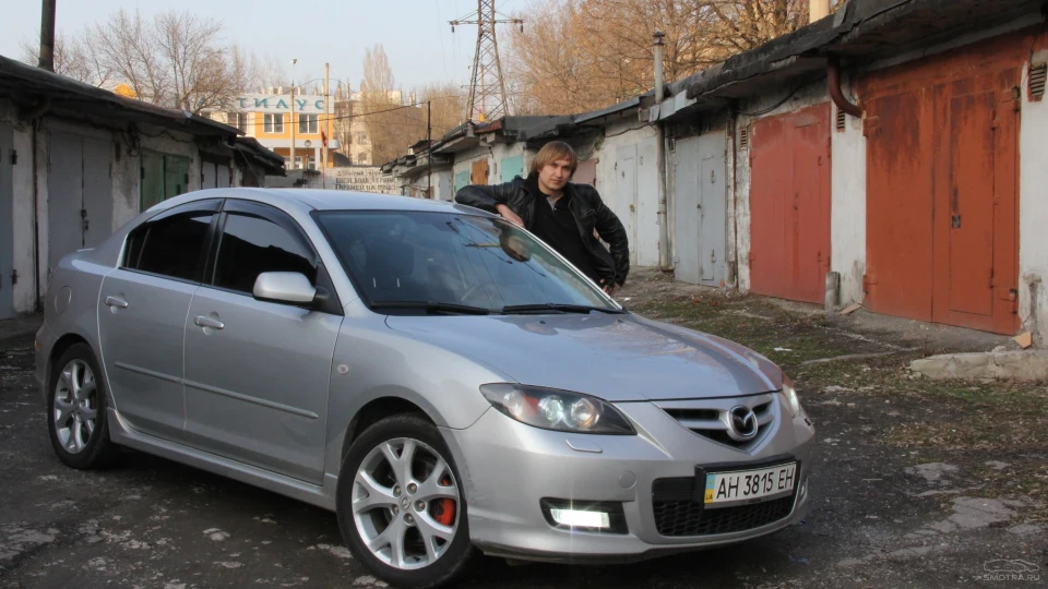 Mazda 3 2