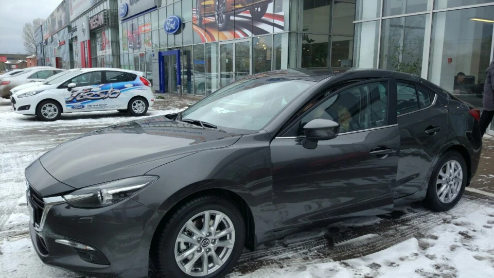 Mazda 3 2