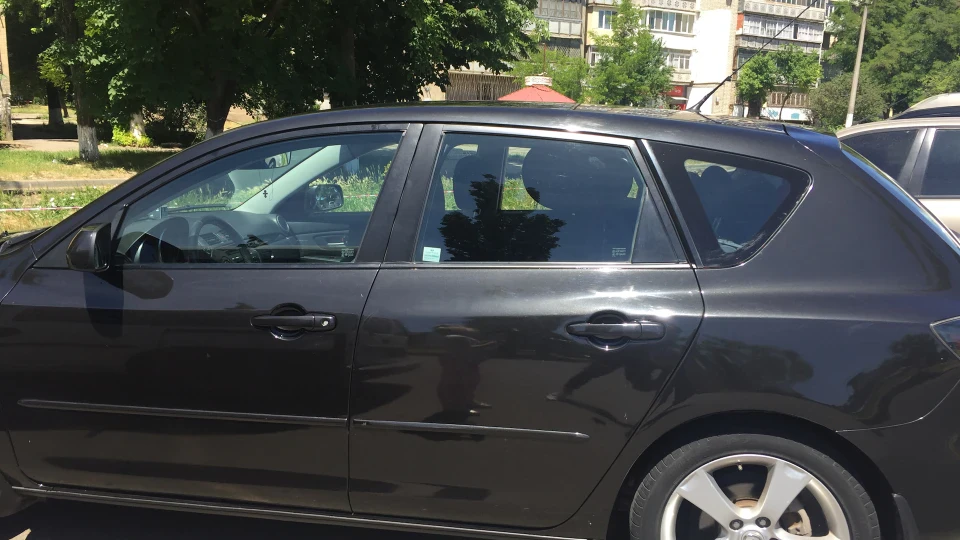 Mazda 3 4