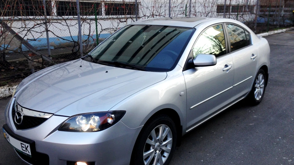 Mazda 3 2