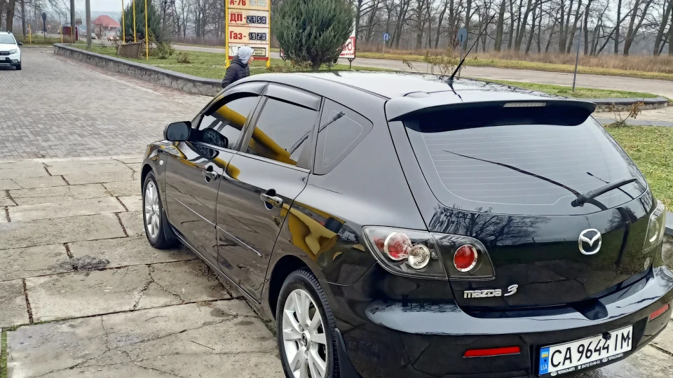 Mazda 3 3