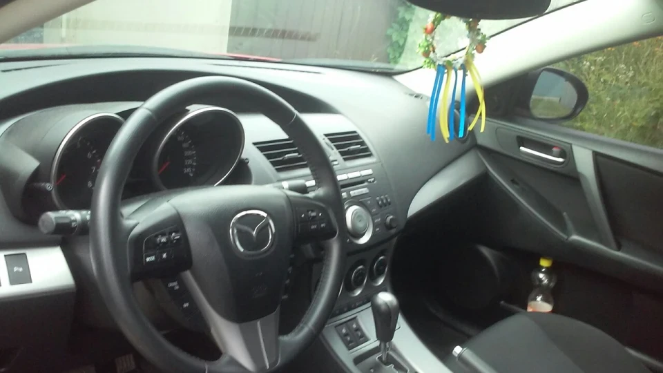 Mazda 3 1.6 AT Touring + 3