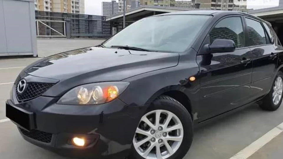 Mazda 3 1,6 АТ