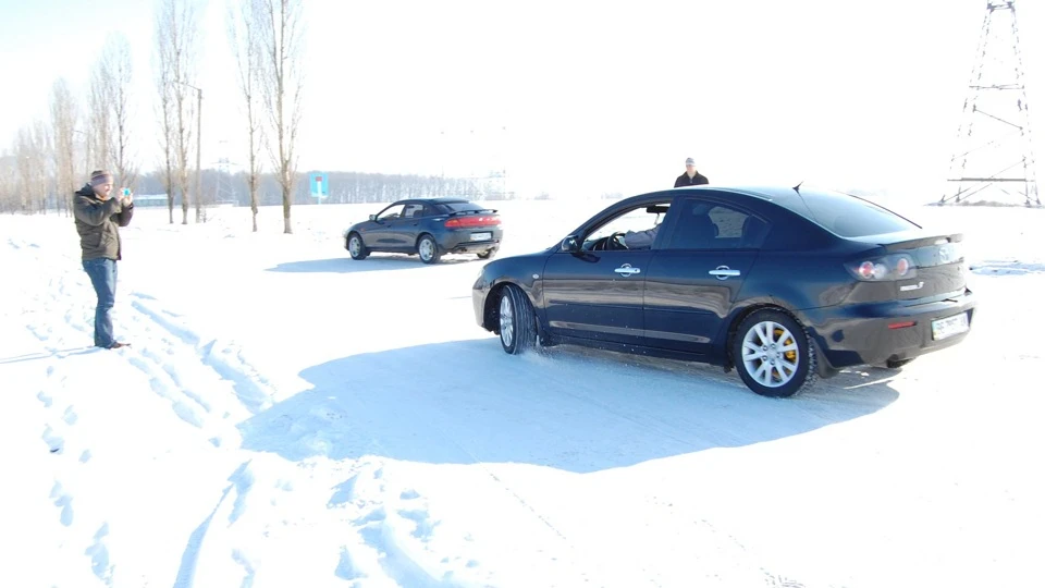 Mazda 3 1,6 AT 5