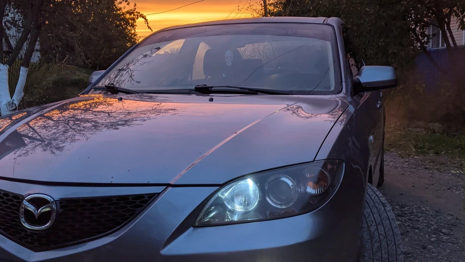 Mazda 3 1.6 автомат