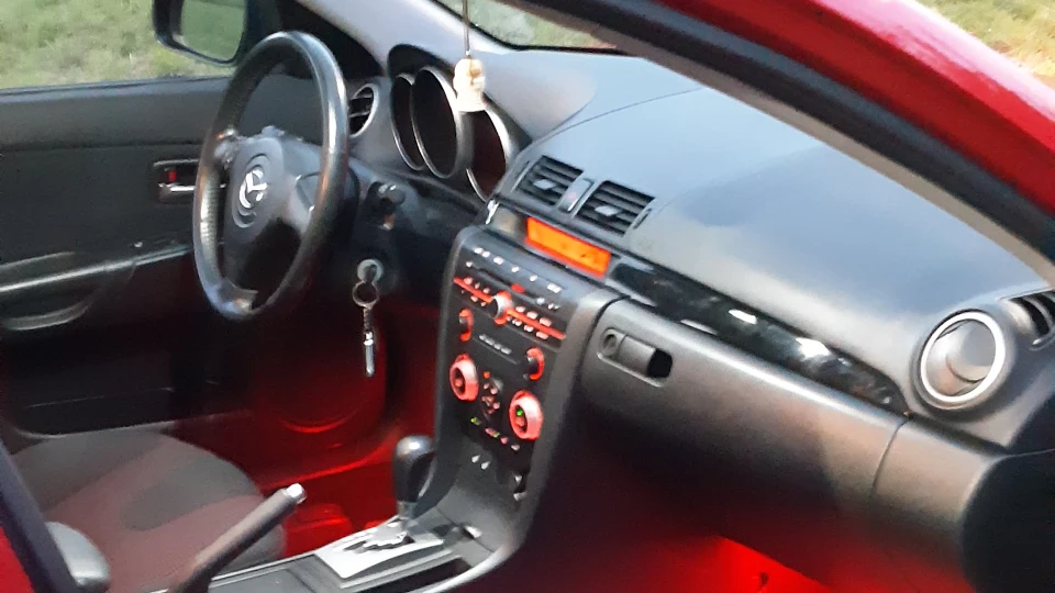 Mazda 3 1,6 автомат