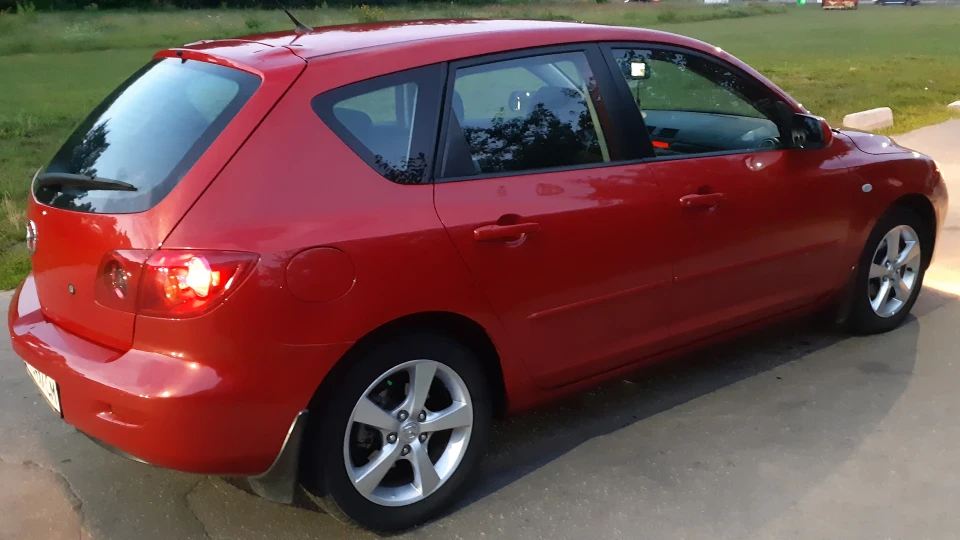 Mazda 3 1,6 автомат 5