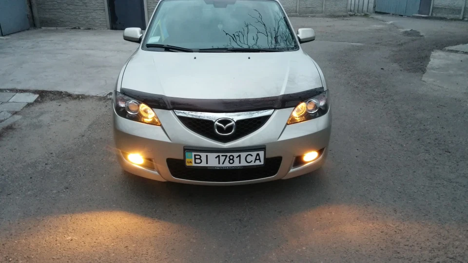 Mazda 3 1.6 МТ, Шлях спочатку 5