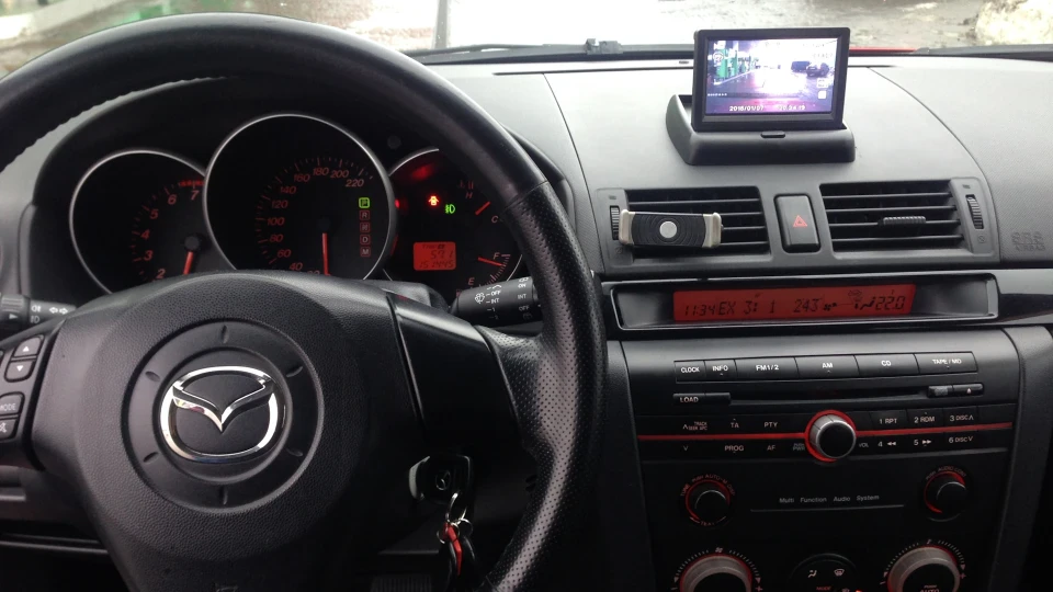 Mazda 3 1.6 sport 4